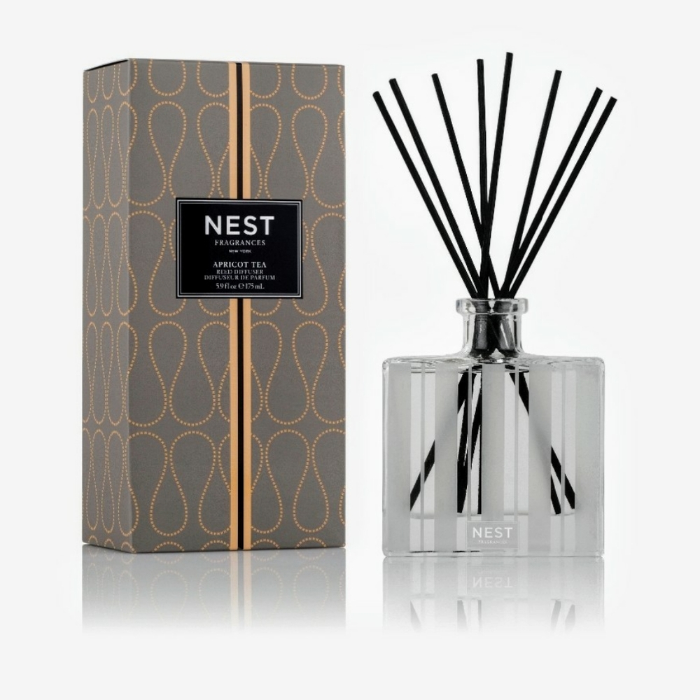 NWT Nest Apricot Tea Reed Diffuser